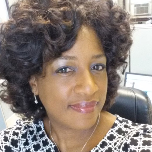 Lenora Foster-Branch headshot