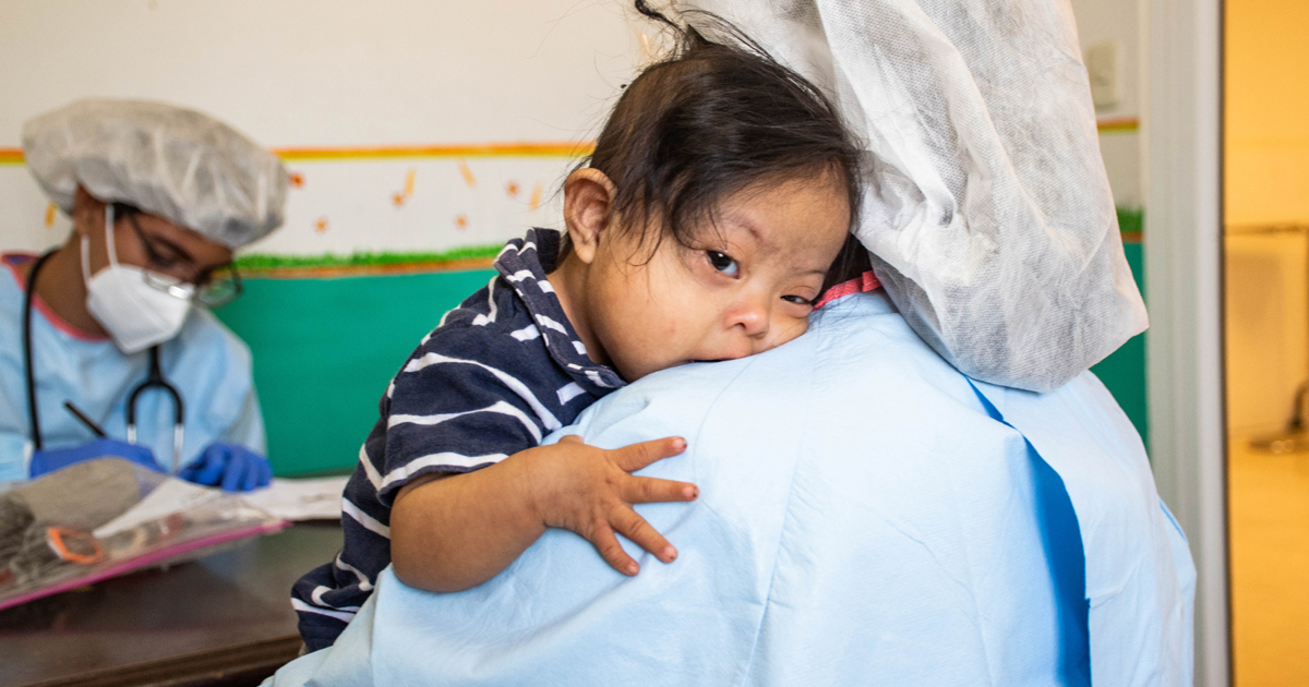 Baby Melani arriving to the Pediatric Nutritional Recovery Center